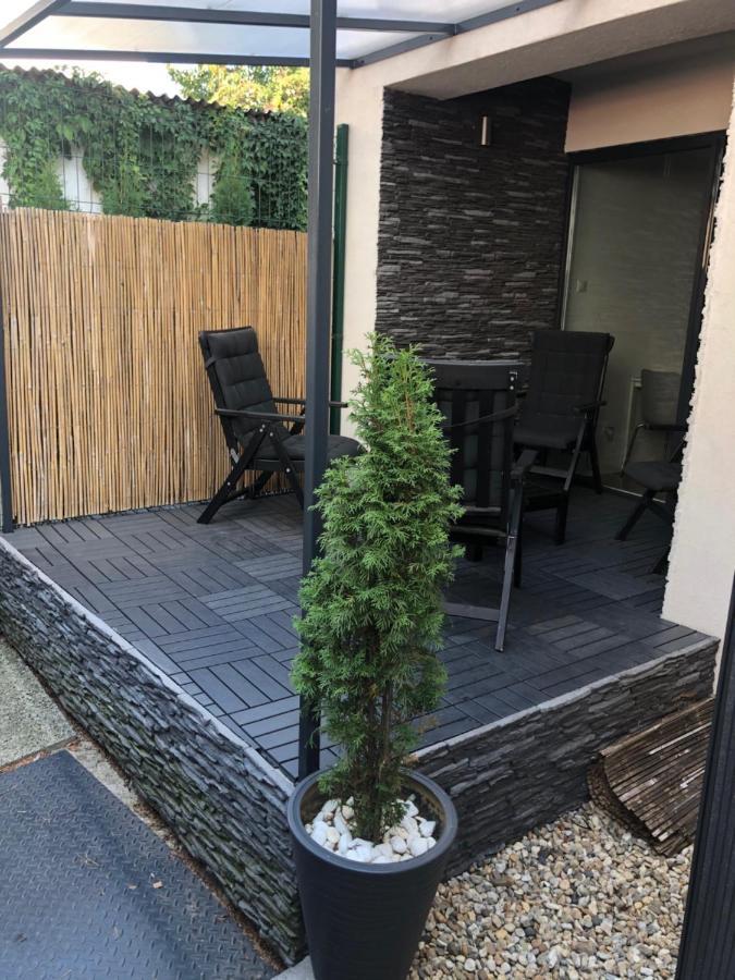 Apartman V Centre Michaloviec Michalovce Exterior foto