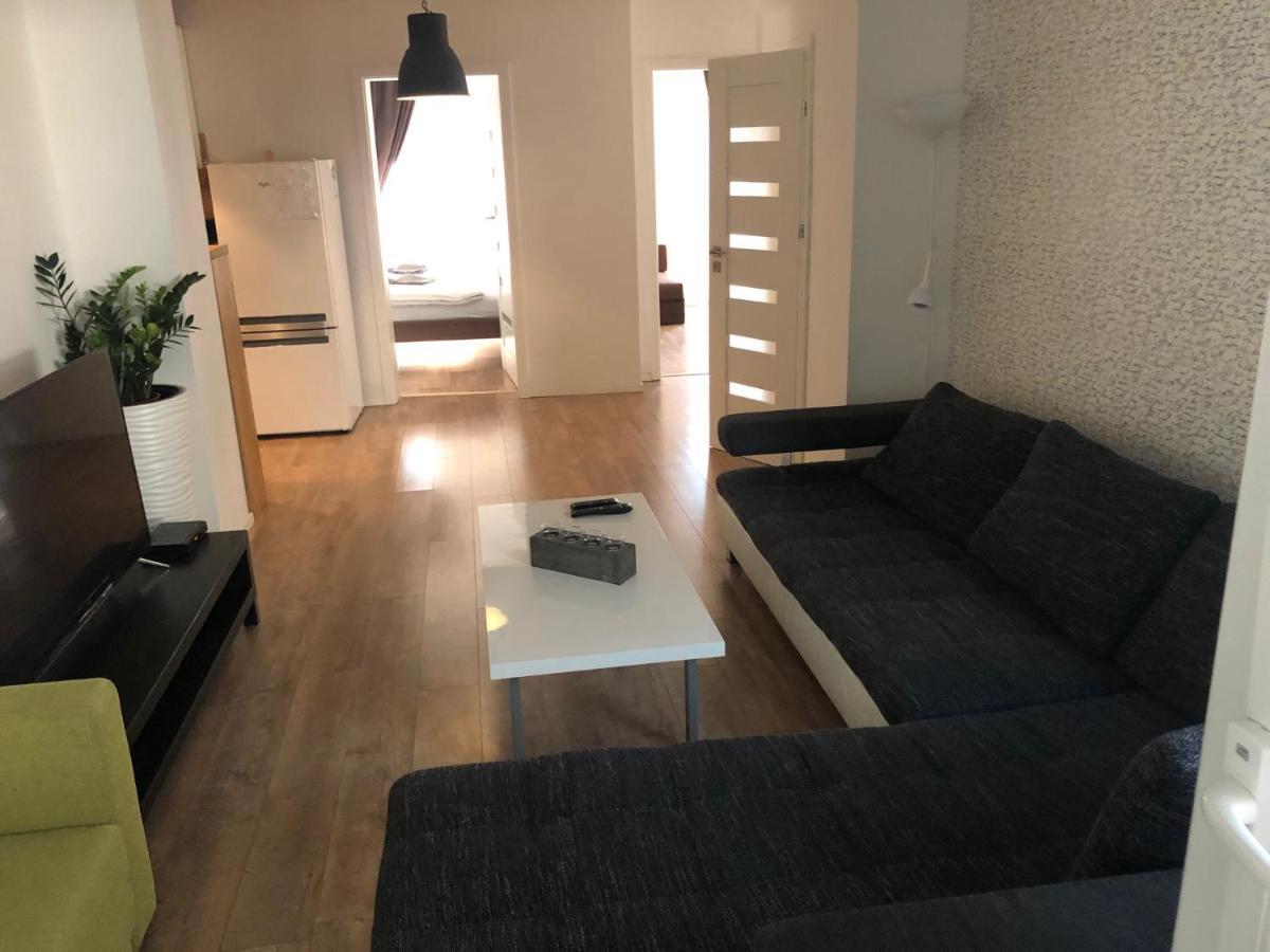 Apartman V Centre Michaloviec Michalovce Exterior foto