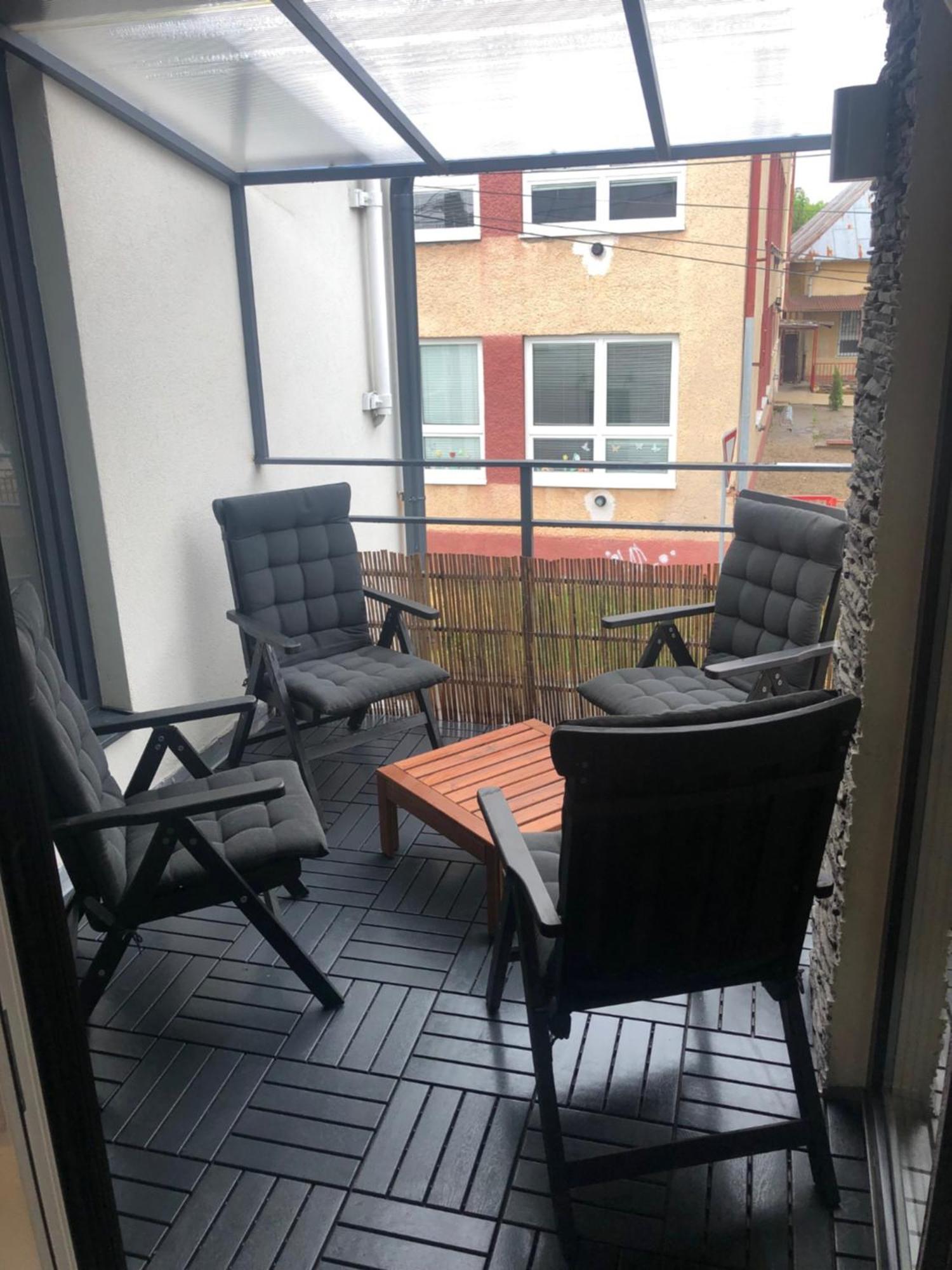 Apartman V Centre Michaloviec Michalovce Exterior foto