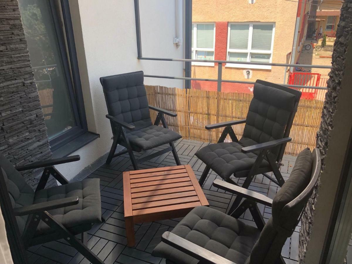 Apartman V Centre Michaloviec Michalovce Exterior foto